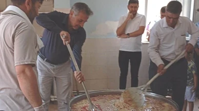Kutluhallar'da Geleneksel Aşure Etkinliği