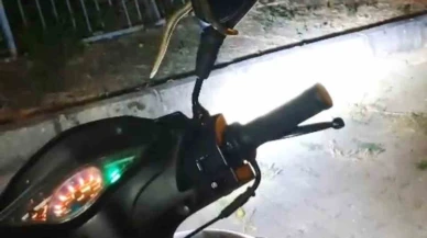 Kütahya'da Park Halindeki Motosikletten Yılan Fısıldıyor: Panik Hüküm Sürdü!