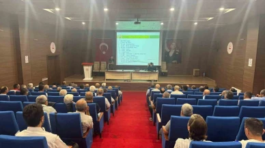 Tavşanlı'da Muhtarlar ve Biçerdöver Sahiplerine Yangınla Mücadele Eğitimi Sunuldu