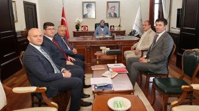 Vali Yiğitbaşı'nın Yönetiminde Değerlendirme Toplantısı Gerçekleştirildi