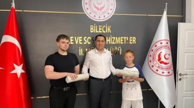 Bilecik’te satranç turnuvasında finalistler ödüllerini aldı