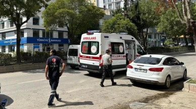 Bilecik’te Motorlu Bisiklet Devrildi: 2 Kişi Yaralandı