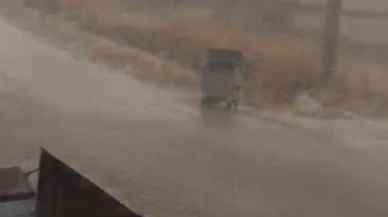 Seyitgazi’de Etkili Olan Sağanak Yağış Vatandaşı Sevindirdi