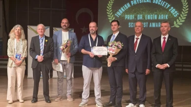 ESOGÜ’lü Akademisyene Türk Fizik Derneği’nden Prestijli Bilim Ödülü
