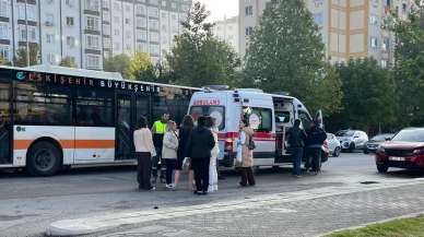 Eskişehir'de Otomobil Yayaya Çarptı