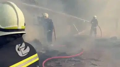 Eskişehir'de Saman Yangını Eve Sıçradı: Hasar Oluştu