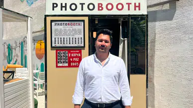 Üniversite Öğrencisiyken Kendi Fotoğraf Kabinini Yaptı