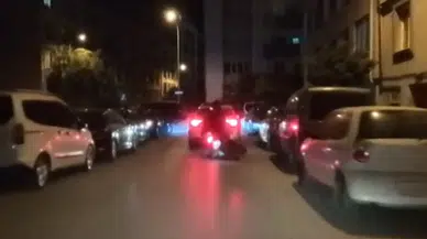 Önündeki Otomobil Fren Yaptı, Motosiklet Devrildi