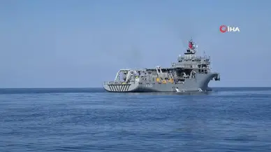 TCG alemdar, filo jet enkazında arama yapıyor