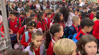 Eskişehir’de 147 Bin Öğrenci İçin İlk Ders Zili Çaldı