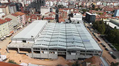 Kurtuluş Kapalı Pazar Yeri’nde çalışmalar hızlandı