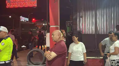 Baksan’daki yangını esnaf gözyaşlarıyla izledi