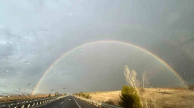 Kütahya Semalarında Renk Cümbüşü: Gökkuşağı Hayran Bıraktı
