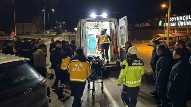 Bolvadin’de Trafik Kazası: Tır Otomobile Çarptı