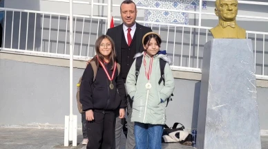 Zafer İlkokulu Öğrencilerinden Kütahya Çapında Çifte Başarı