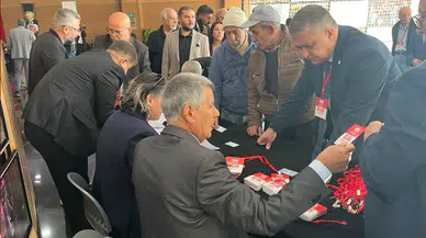 YENİ Parti Eskişehir Kongresinde Üye Demokrasisi Tartışması