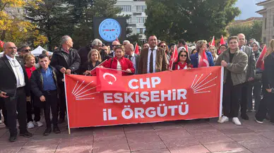 Eskişehir’de CHP’den 29 Ekim’de Atatürk Anıtı’na Çelenk