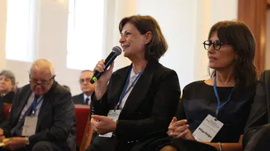 Ayşe Ünlüce, Mudanya Barış Sempozyumu’na Katıldı