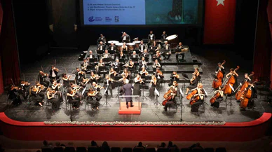 Eskişehir’de “Efsane ve Gelecek” Konseri Büyüledi