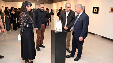 Anadolu Üniversitesi’nde Cumhuriyet Bayramı Sergisi Açıldı