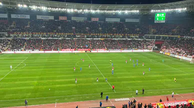 Eskişehirspor, Bursa Yıldırım Karşısında İlk Yarıda Geride Kaldı