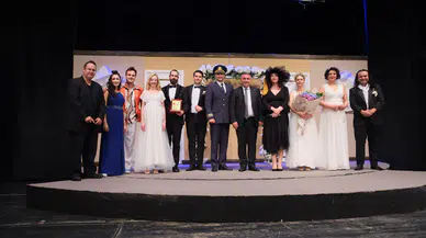 Eskişehir Şehir Tiyatroları Adana’da Sahne Aldı