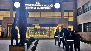 Afyonkarahisar'da sanayiye tamir için bırakılan otomobili çalan 3 kişi yakalandı