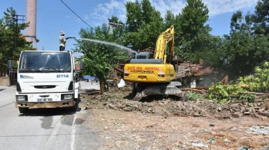 İnönü’de Metruk Evler Yıkılıyor Yerine Parklar Geliyor