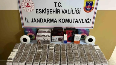 Sarıcakaya'da Kargoyla Kaçak Sigara Getiren Şahıs Yakalandı