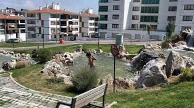 Vadişehir'de Çocukların Tehlikeli Serinleme Yöntemi Şaşkınlık Yarattı