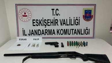 Eskişehir’de Uyuşturucu ve Silah Operasyonu: 8 Şüpheli Gözaltında