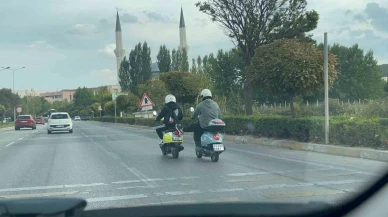 Eskişehir'de Motosikletler Yolda Tehlike Saçtı