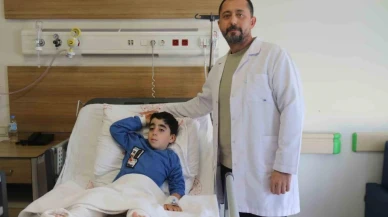 Eskişehir’de 8 Yaşındaki Eyüp Efe Ameliyat Sonrası Yürüyebilecek
