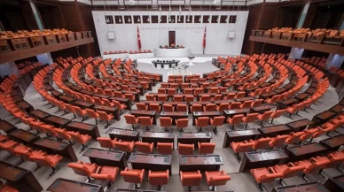 Öğretmenlik Mesleği Kanunu Teklifi Meclis'ten Geçerek Yasalaştı