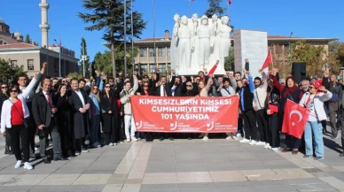 CHP Eskişehir İl Başkanı Talat Yalaz: “Cumhuriyet, Kimsesizlerin Kimsesidir ve İlelebet Payidar Kalacaktır”