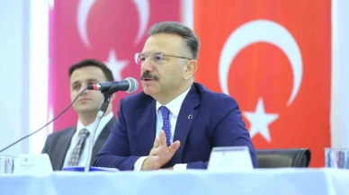 Vali Aksoy’un Katılımı ile Seyitgazi İlçesinde Muhtarlar Toplantısı Yapıldı