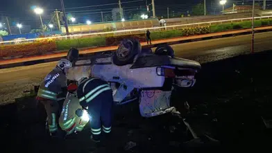 İskenderun'da kontrolden çıkan otomobil takla attı: 3 yaralı