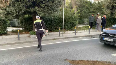 Beşiktaş Barbaros Bulvarı'nda U dönüşü manevrası zincirleme kazaya yol açtı