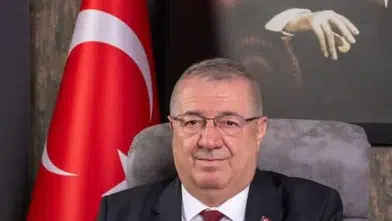 Edremit Belediye Başkanı Ertaş'tan öğretmenin hakaret içerikli paylaşımlarına sert tepki