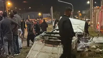 Gevaş'ta yakıt tankeri ile otomobilin karıştığı kazada acı bilanço