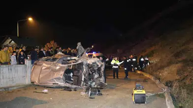 Oltu'da 22 metrelik uçuruma yuvarlanan araçta acı bilanço: 21 yaşındaki genç hayatını kaybetti