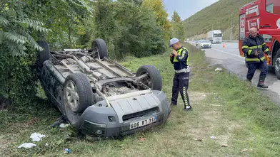 Samsun-Ankara yolunda korkutan kaza: Direksiyon hakimiyetini kaybeden sürücü takla attı