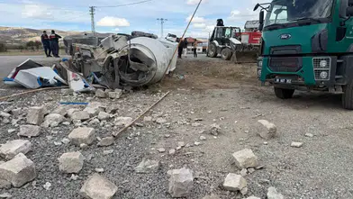 Yozgat'ta beton mikseri dehşeti: Kontrolden çıkan araç metrelerce sürüklendi