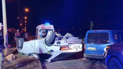 Reyhanlı'da kavşak kazası: Takla atan otomobil tır şoförlerini biçti