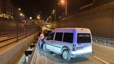 Bursa'da ehliyetsiz sürücünün karıştığı kaza trafiği kilitledi