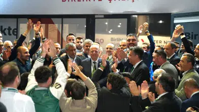 BTSO seçimlerinde değişim rüzgarı: Yeşil liste sandıktan zaferle çıktı