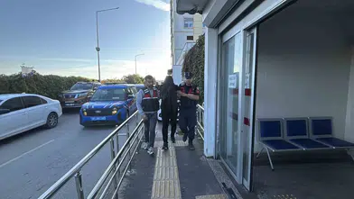 Çukurova Belediyesi'ne yönelik operasyon: Eski Başkan Soner Çetin gözaltına alındı