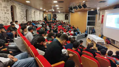 Eskişehir Polisinden Sivrihisar ve Alpu'da 565 Kişiye Mücadele Eğitimi