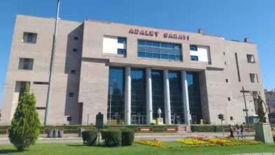 Balkonundan Düşerek Ölen Kadının Davasında Yeni Gelişme
