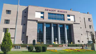 Eskişehir’de FETÖ’nün Finans Ağına Yönelik Operasyon: 9 Gözaltı